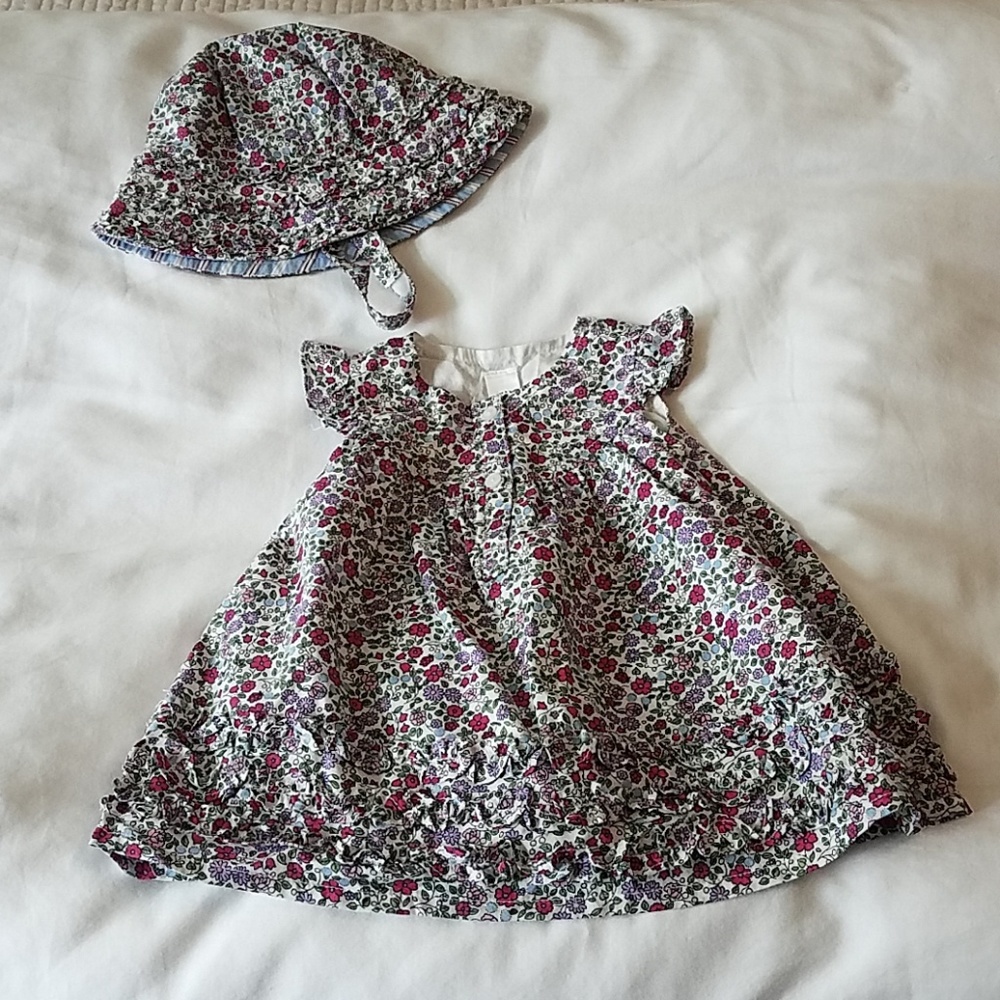 Gap Newborn outfit